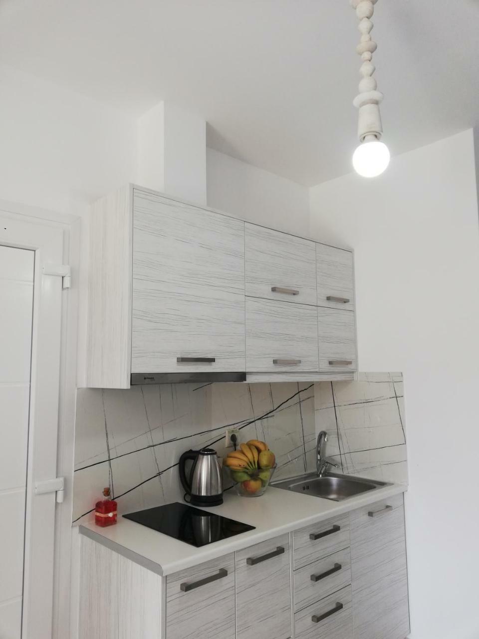 Meltemi Beach Apartments Milatos Exterior photo